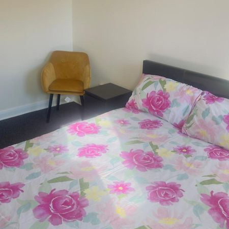 Budget Rooms Fort William Exterior photo